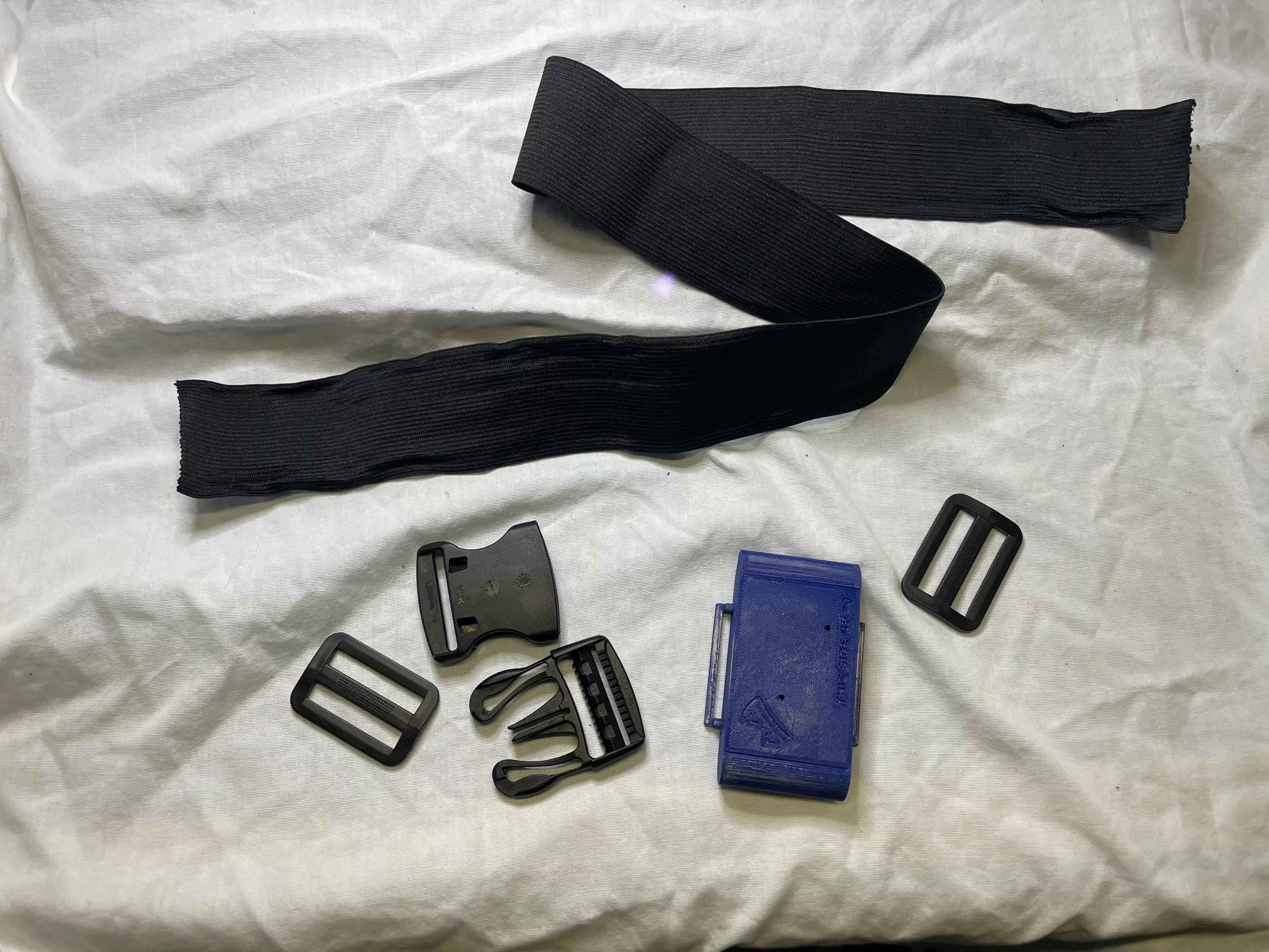Fadetoblk27's Straps